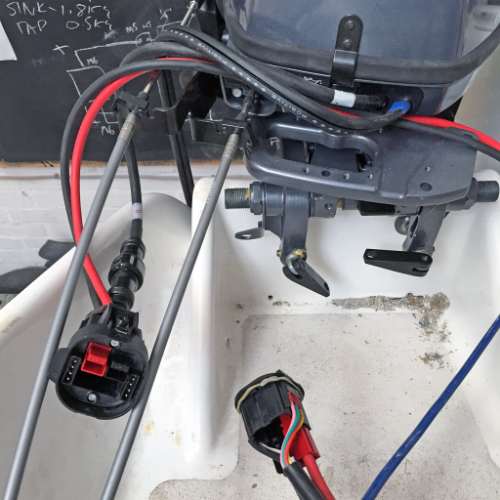 The plug and socket before fitting the cover.